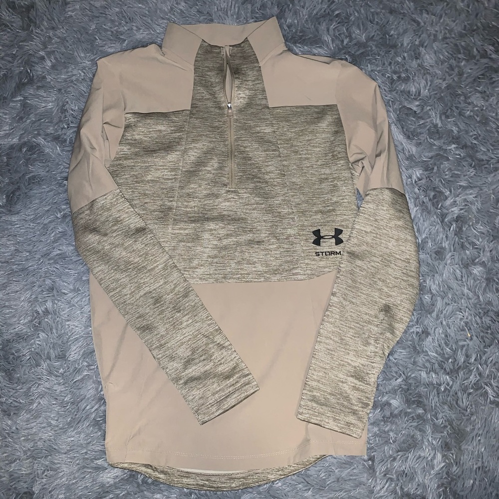 Men’s Under Armor Fitted Pull Over